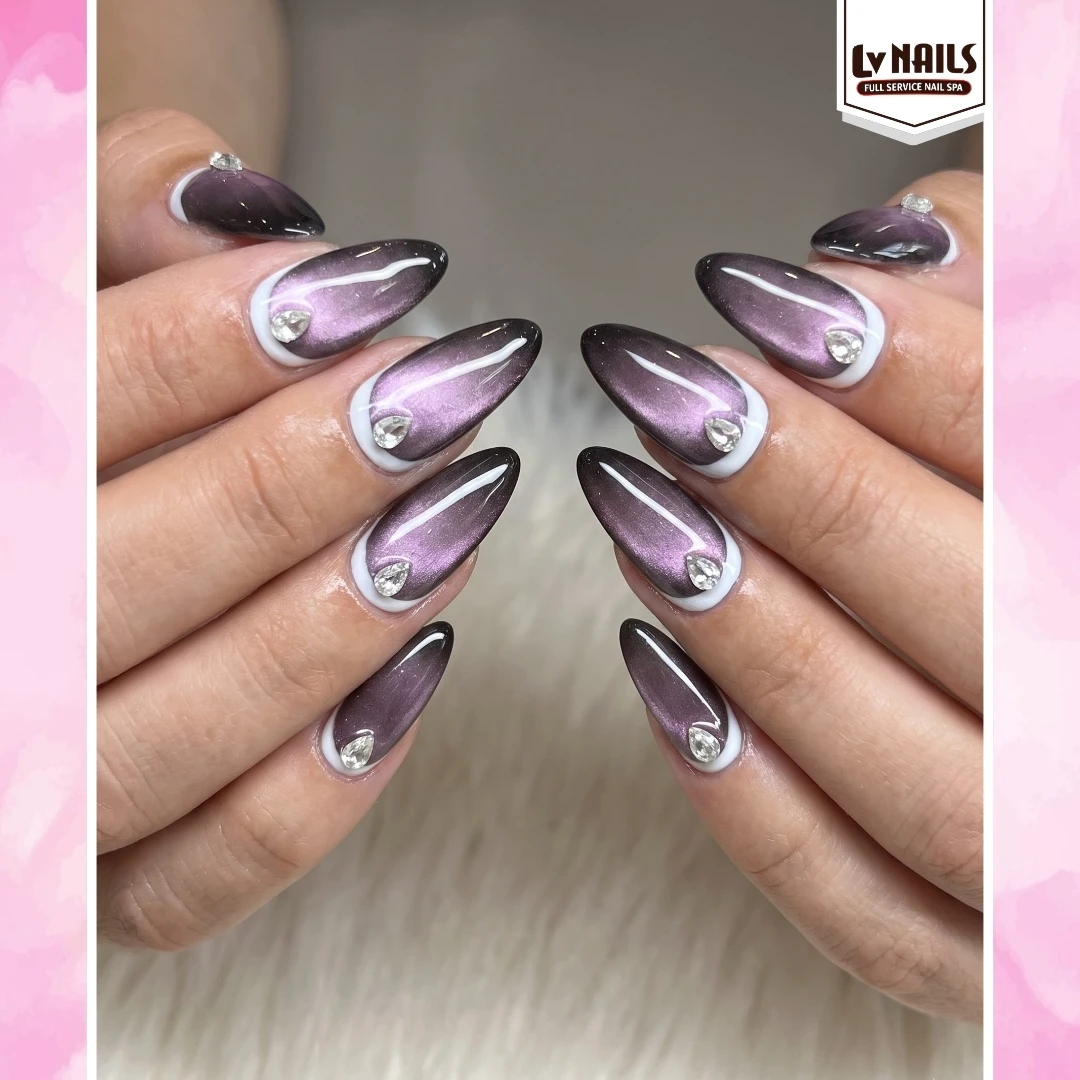 Nail colours